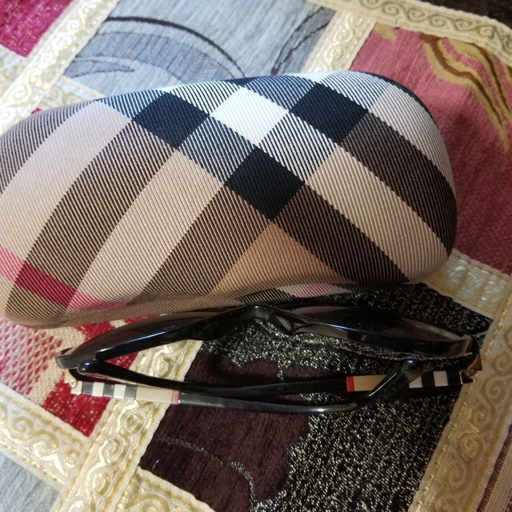 Burberry sunglasses